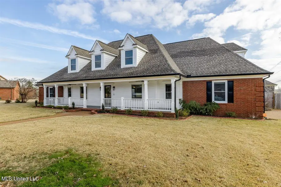 990 Eagle Ridge Cove, Hernando, MS 38632 - Image #3