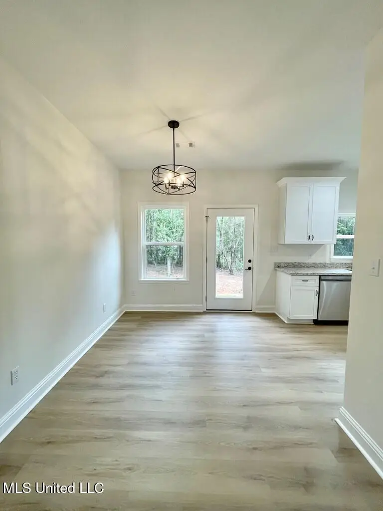 189 Stone Hollow Trace, Carriere, MS 39426 - Image #3