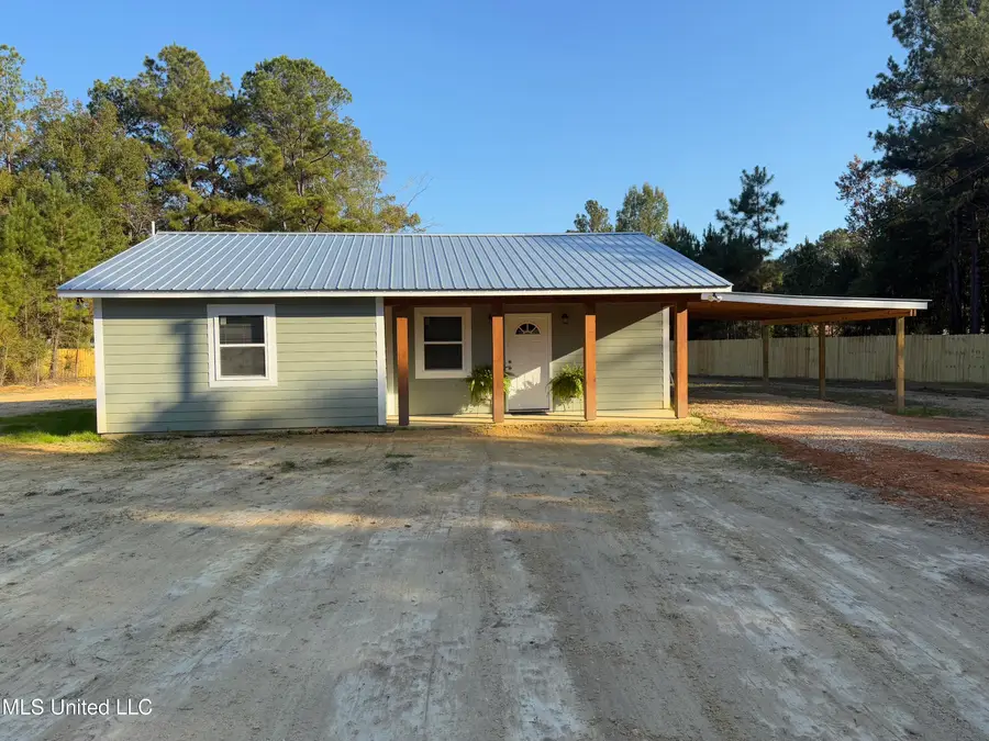 1016 L A Brister Road, Summit, MS 39666 - Image #3