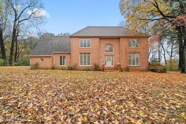 6965 Fox Chase Drive, Southaven, MS 38671