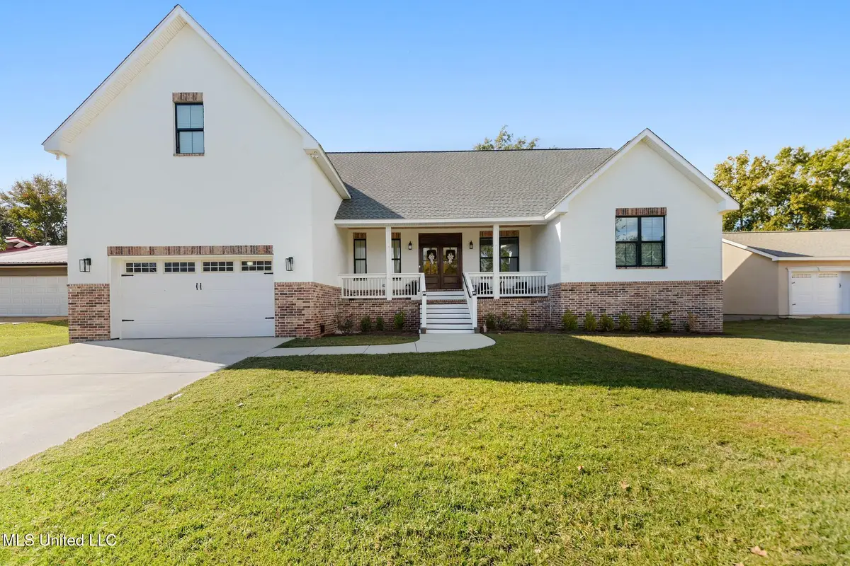 471 Cove Drive, Biloxi, MS 39531 - Image #1