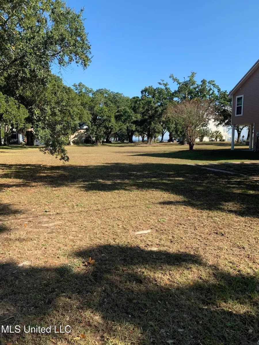 106 Vista Drive, Pass Christian, MS 39571 - Image #3