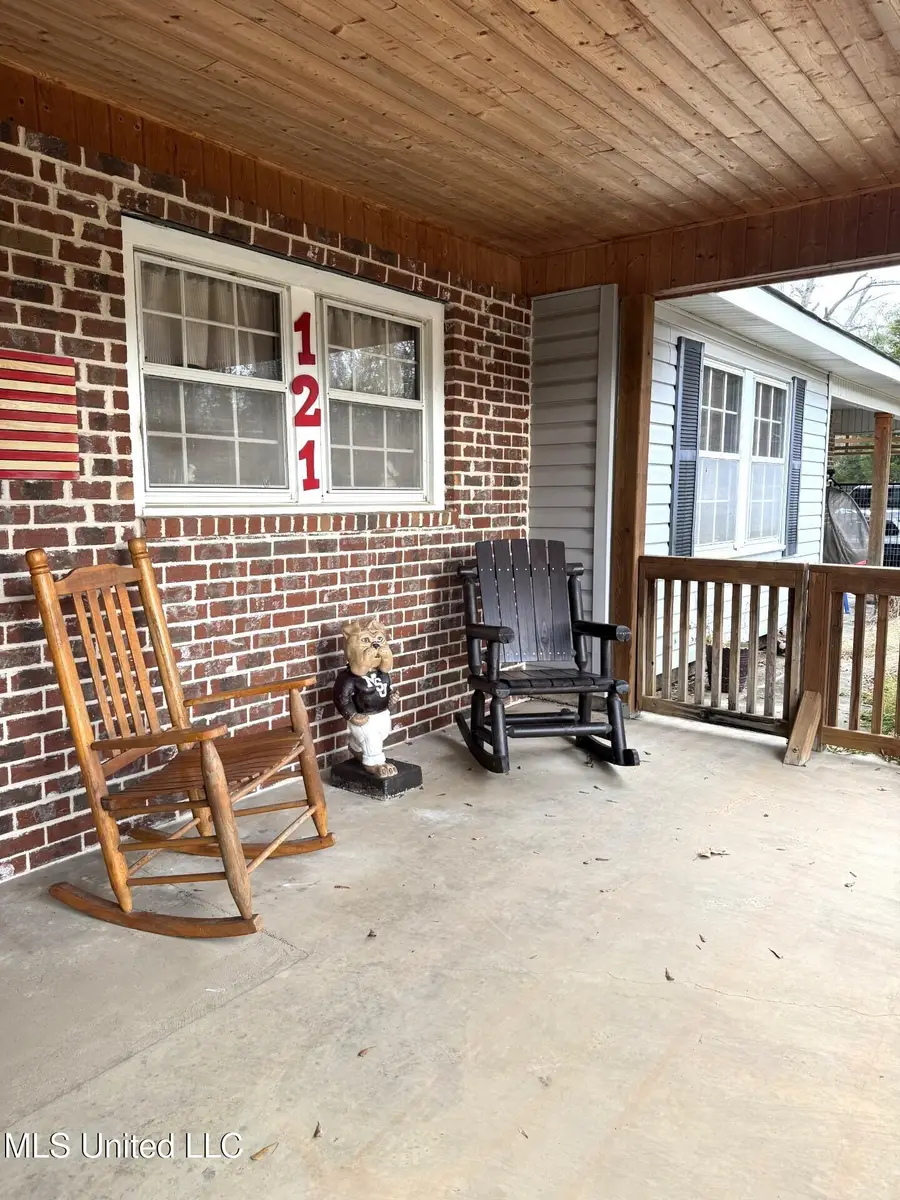 121 Hensley Road, Natchez, MS 39120 - Image #2