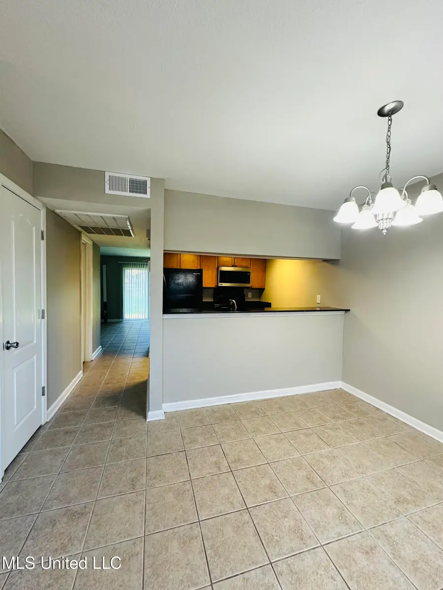 3230 Cumberland Road, Ocean Springs, MS 39564 - Image #2