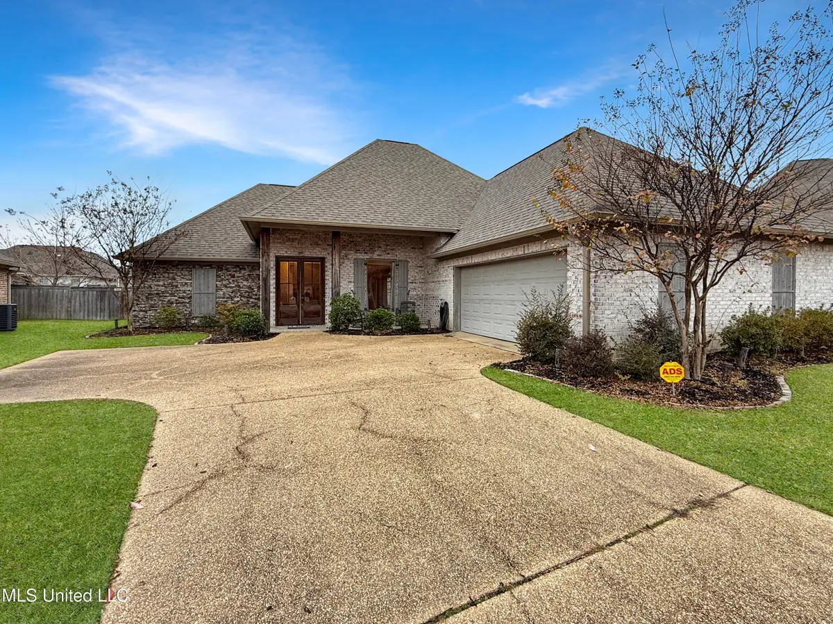 613 Emerald Court, Brandon, MS 39047 - Image #1