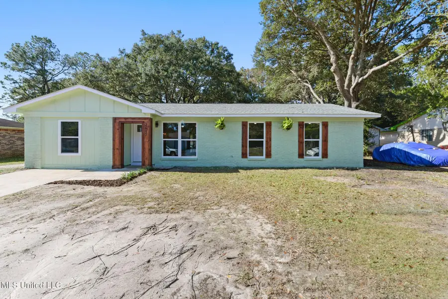 2617 State Street, Gautier, MS 39553 - Image #2