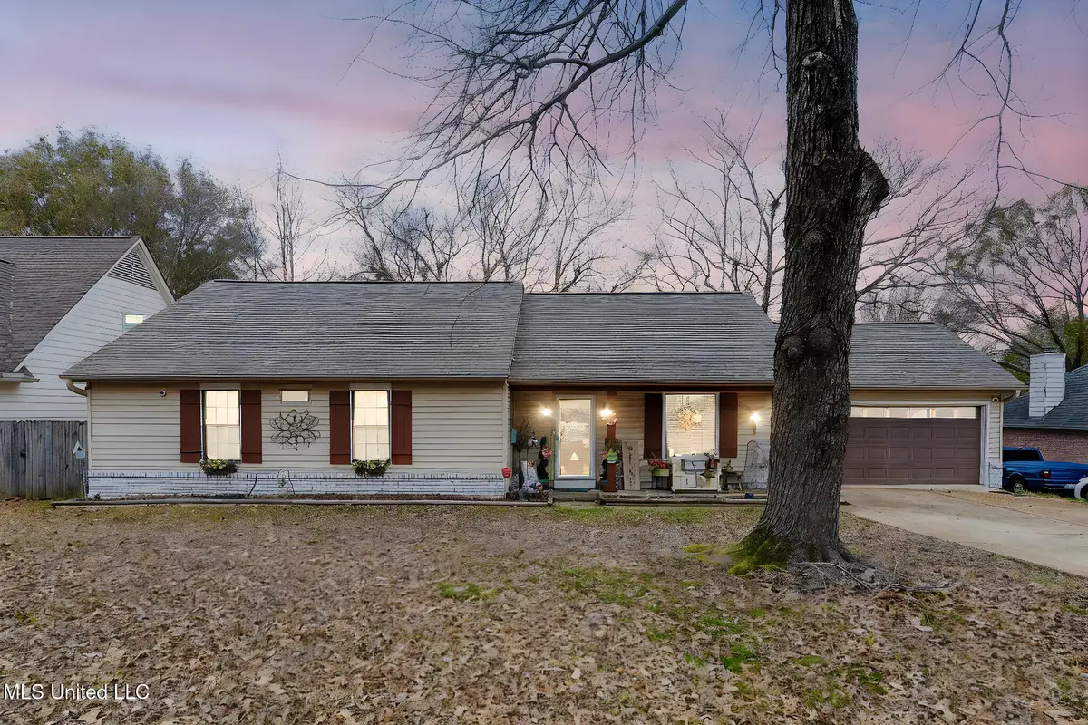 7286 Kingcrest Road, Olive Branch, MS 38654 - Image #1