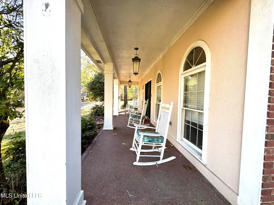 427 Autumn Oak Drive, Madison, MS 39110 - Image #3