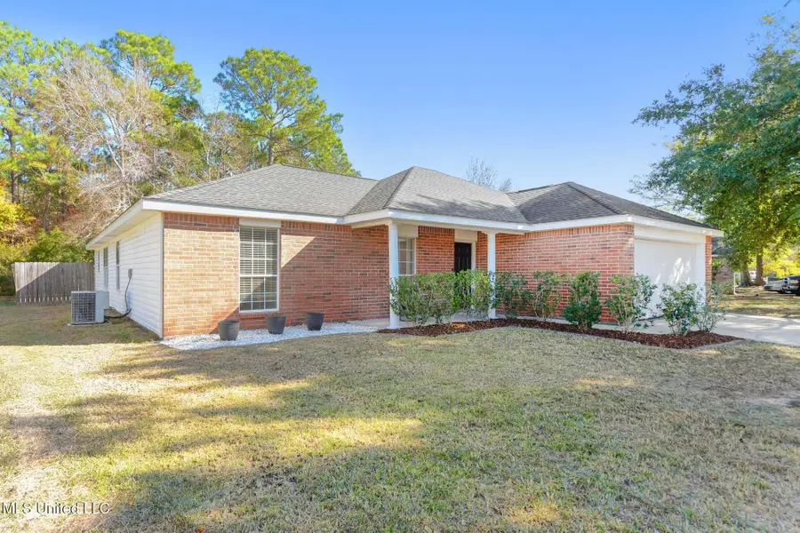11716 Quail Creek Drive, Ocean Springs, MS 39564 - Image #2