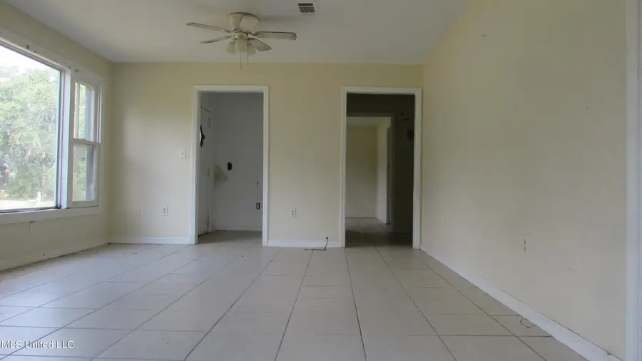 1201 College Street, Gulfport, MS 39507 - Image #2