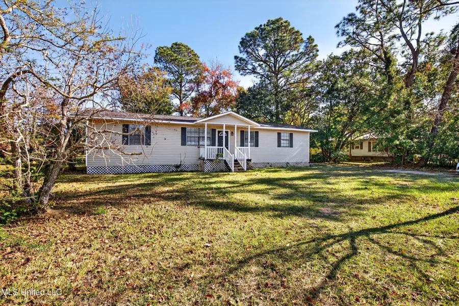 3202 Bemis Avenue, Gautier, MS 39553 - Image #2