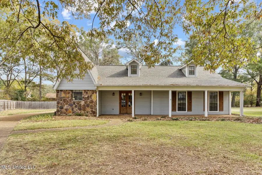 429 S Pin Oak Drive, Madison, MS 39110 - Image #2