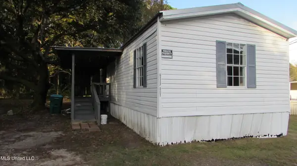 1820 Broadmoor Drive, Gautier, MS 39553