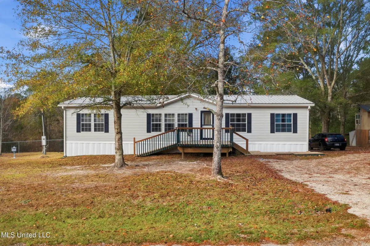 18519 Lakewood Court, Saucier, MS 39574 - Image #1