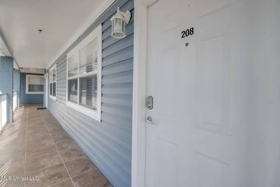1282 Beach Boulevard, Biloxi, MS 39530 - Image #2