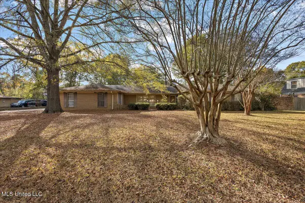 5505 Marblehead Drive, Jackson, MS 39211
