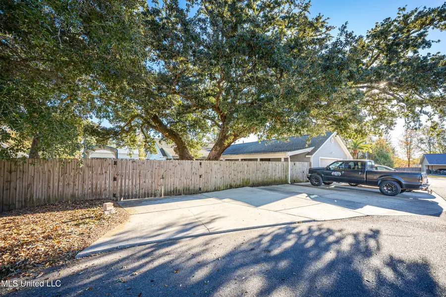 10415 Pin Oak Drive, Biloxi, MS 39532 - Image #3