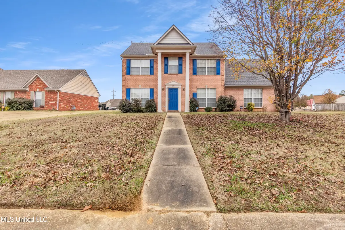 124 Oakleigh Drive, Batesville, MS 38606 - Image #1