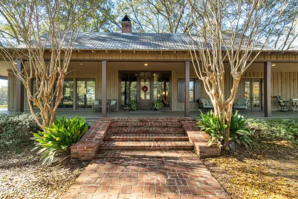 5844 N Williamsburg Road, Bassfield, MS 39421