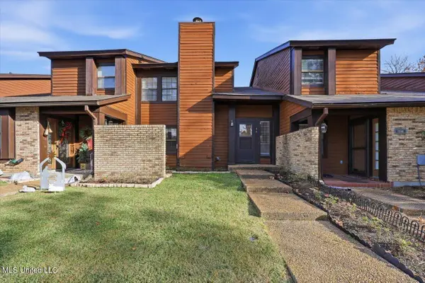 46 Cascades Circle, Clinton, MS 39056