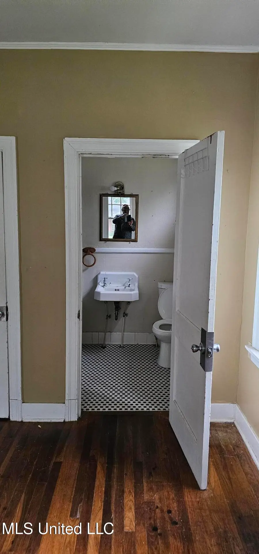 1080 Alta Vista Boulevard, Jackson, MS 39209 - Image #2