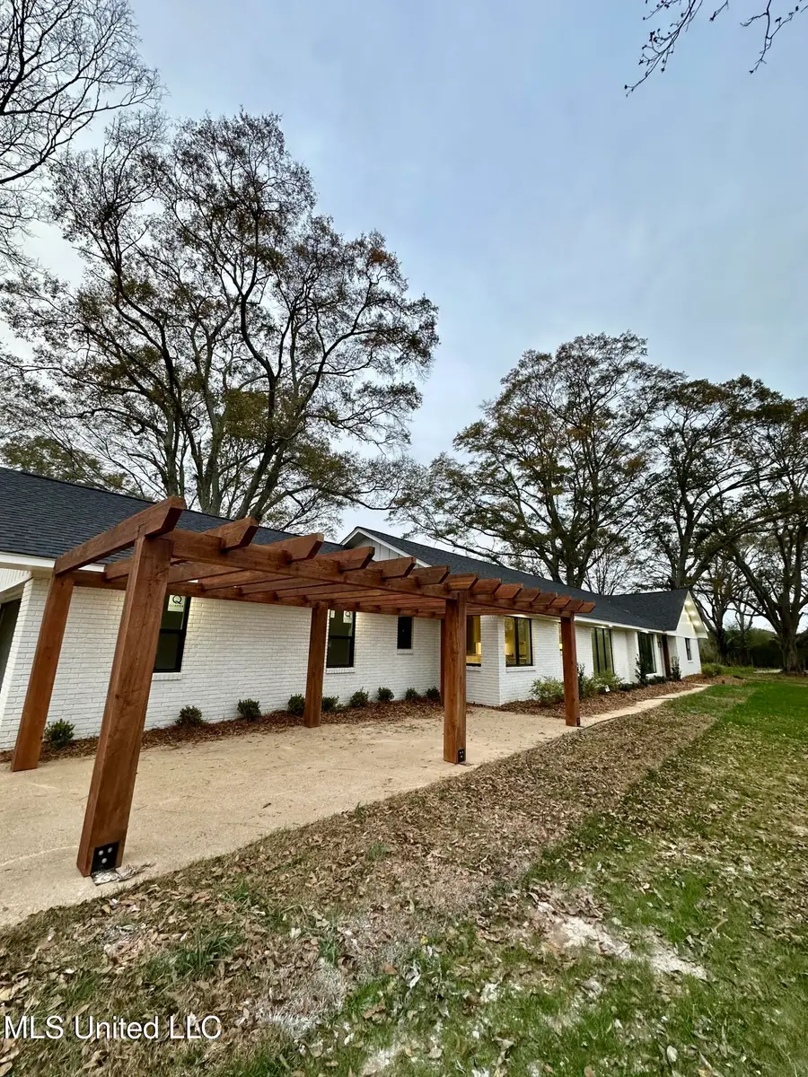 125 Barr Hill Drive, Magee, MS 39111 - Image #2