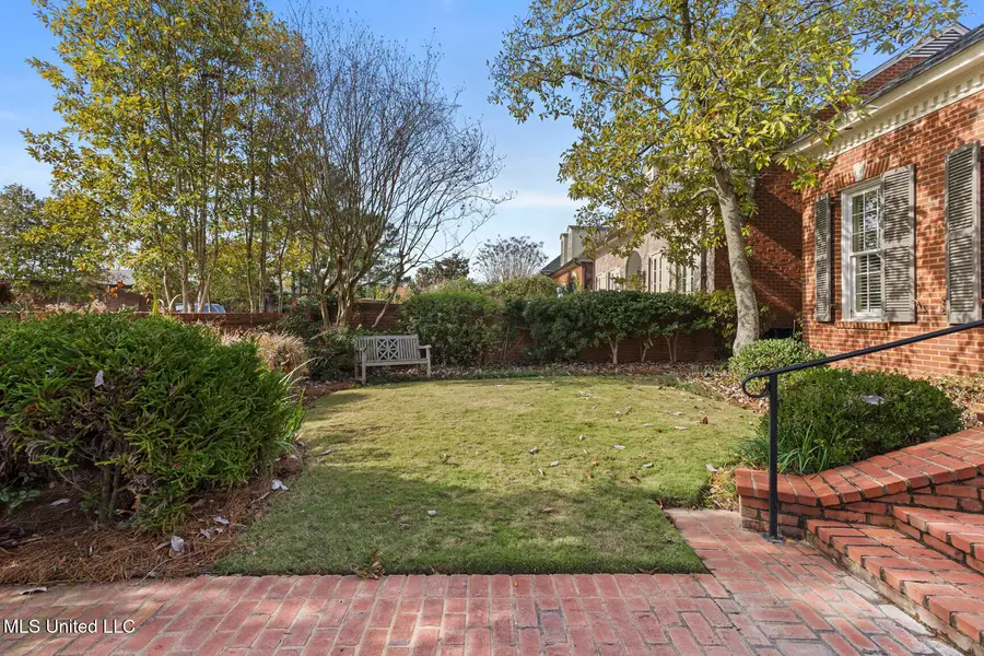 450 Saint Andrews Drive, Jackson, MS 39211 - Image #3