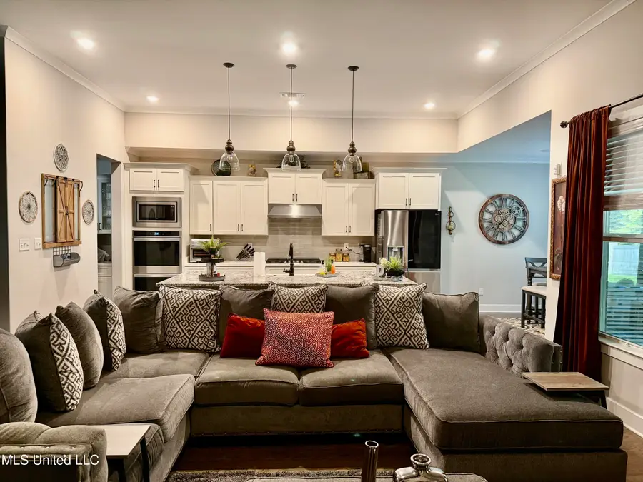 6934 N Sunrise Loop, Olive Branch, MS 38654 - Image #3