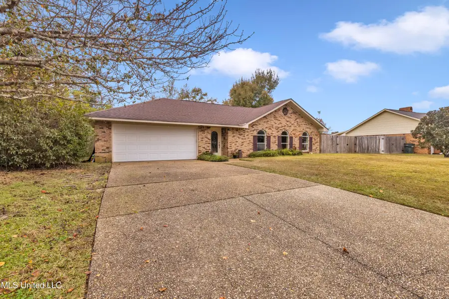 615 N Haven Drive, Biloxi, MS 39532 - Image #2