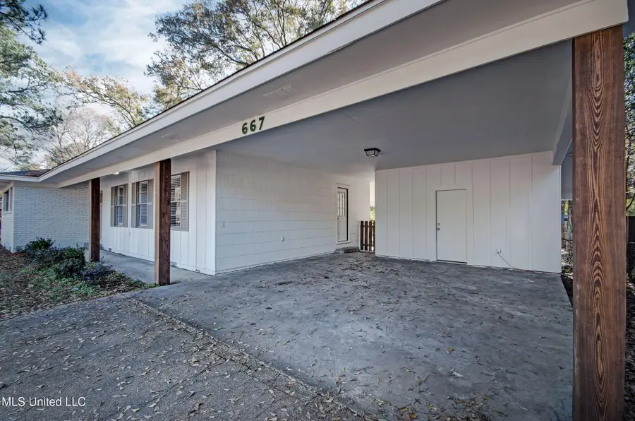 667 Reddoch Drive, Jackson, MS 39211 - Image #3