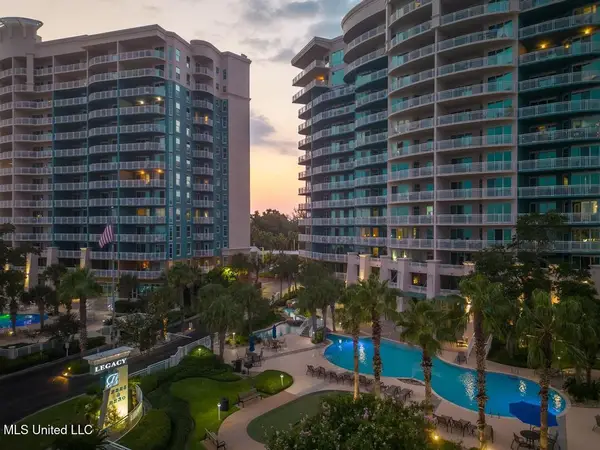 2230 Beach Drive, Gulfport, MS 39507