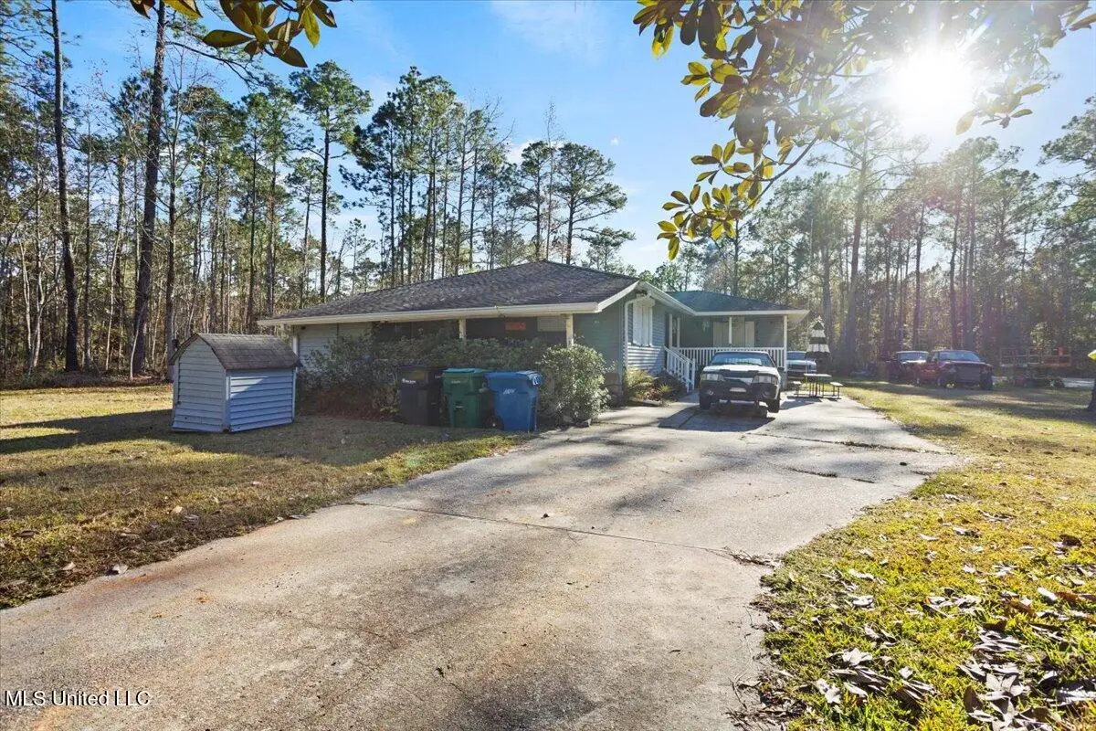 6193 E Lincoln Street, Bay Saint Louis, MS 39520 - Image #1