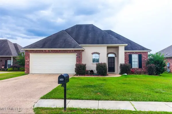 322 Red Cedar Drive, Brandon, MS 39047