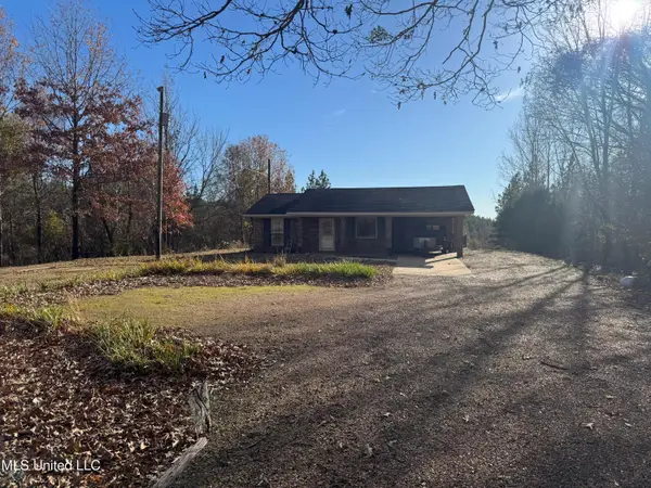 65 Rhodes Lane, Benton, MS 39039