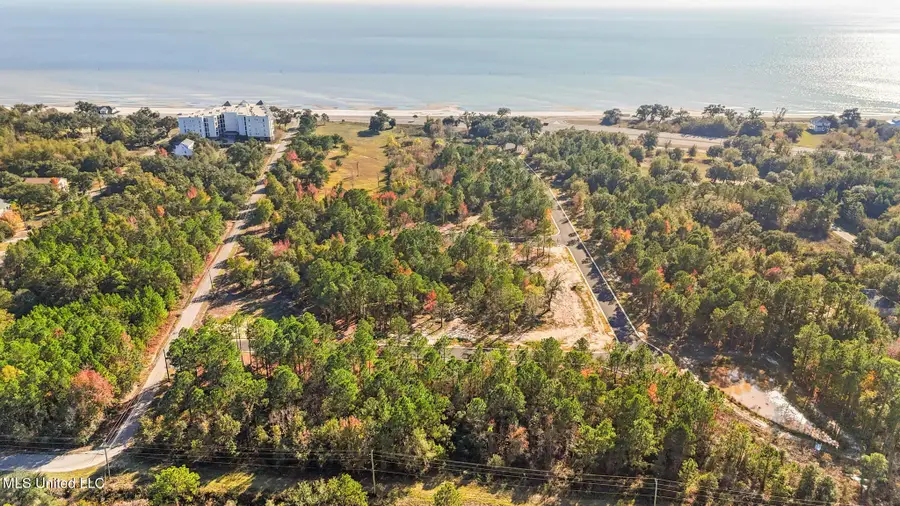 126 W Beach Boulevard, Pass Christian, MS 39571 - Image #3