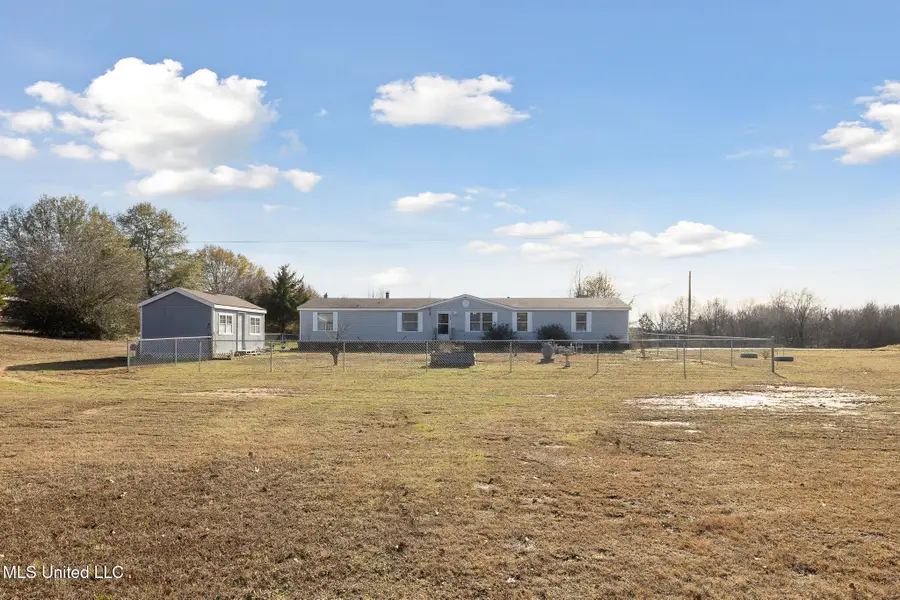 11 Lloyd Road, Byhalia, MS 38611 - Image #3