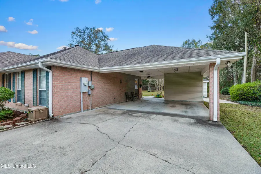 109 Pine Burr Road, Carriere, MS 39426 - Image #3