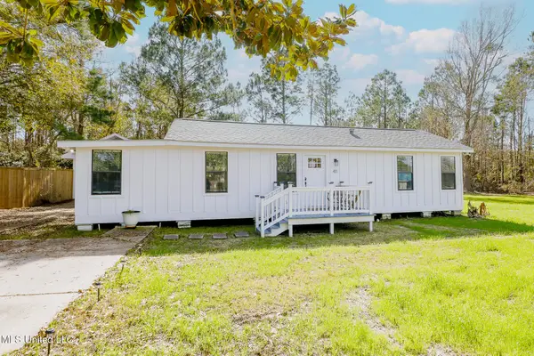 411 Necaise Street, Waveland, MS 39576