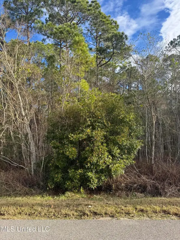Lot 2224 Peach Street, Ocean Springs, MS 39564