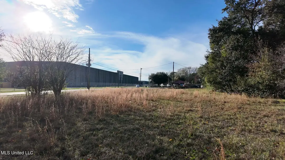 4816 28th Street, Gulfport, MS 39501 - Image #1