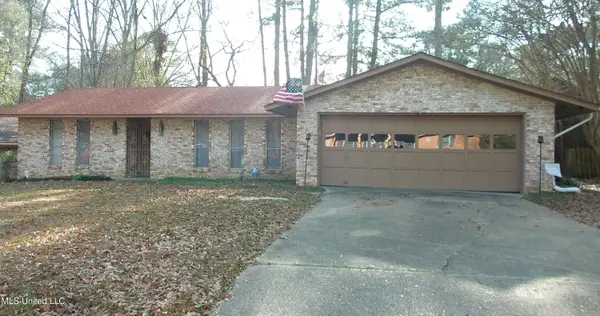 3407 Dundee Lane, Jackson, MS 39212