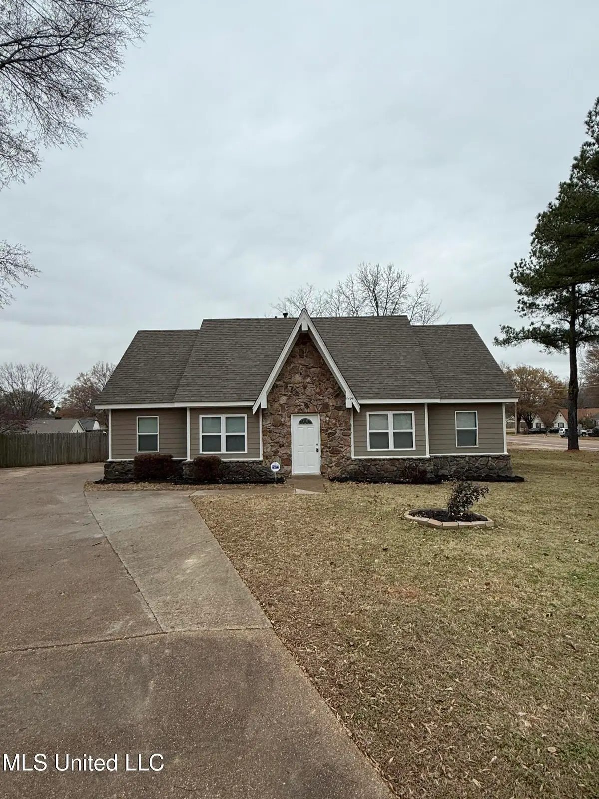 7495 Greenbrook Parkway, Southaven, MS 38671 - Image #1