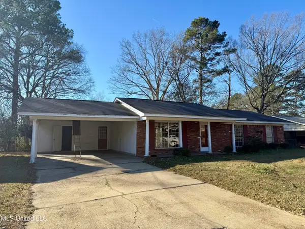 2355 Upper Drive, Pearl, MS 39208