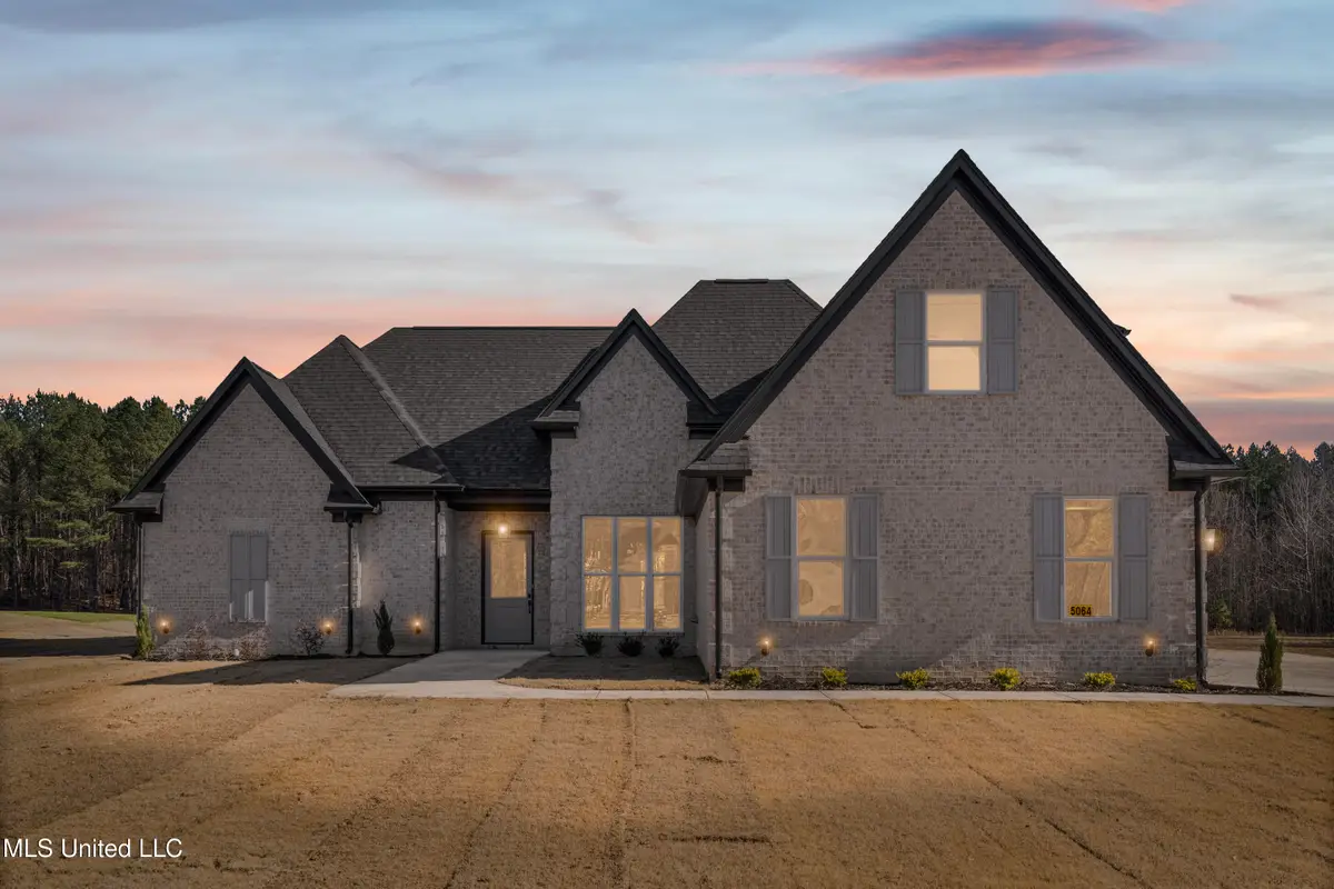 5064 Sophia Lane, Hernando, MS 38632 - Image #1