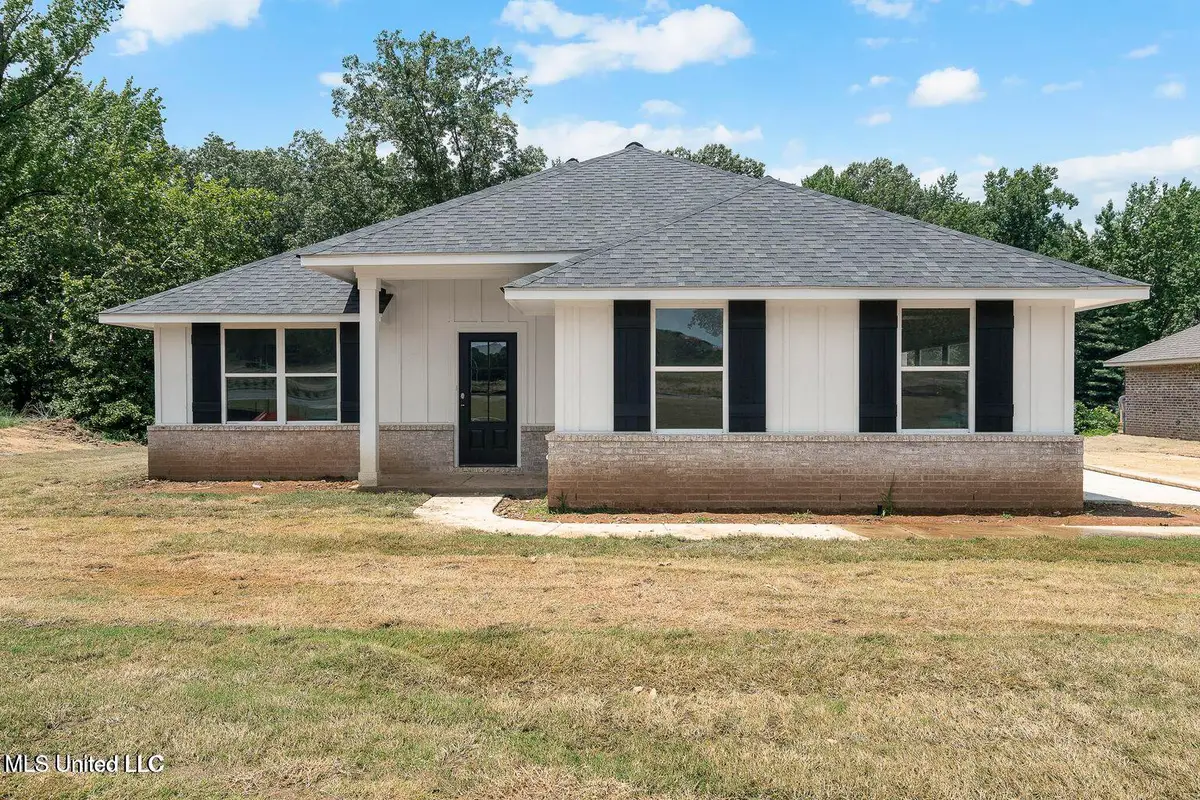 4173 W Olivia Circle, Olive Branch, MS 38654 - Image #1