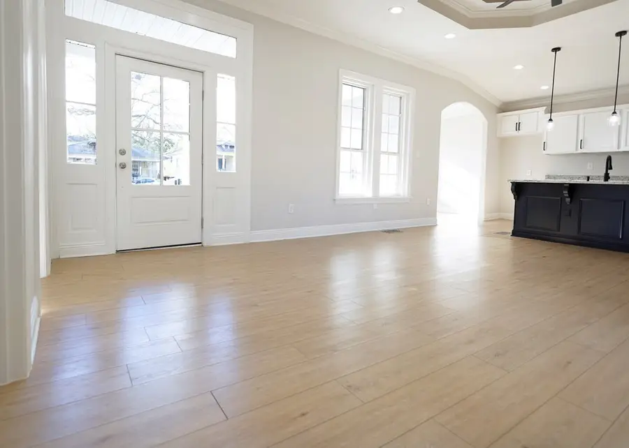 214 Thompson Street, McComb, MS 39648 - Image #3