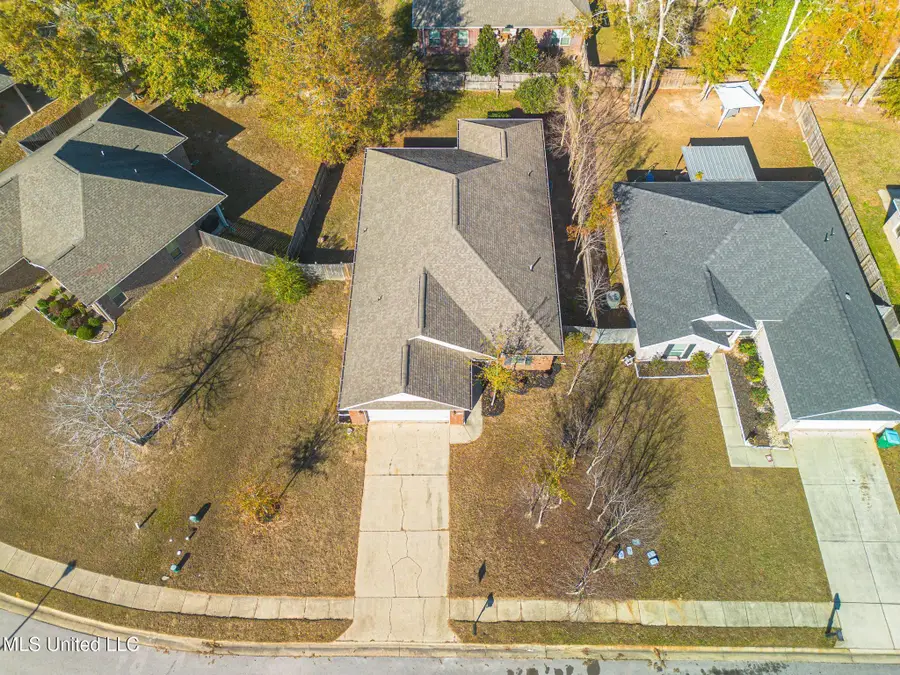 14048 Fox Hill Drive, Gulfport, MS 39503 - Image #2