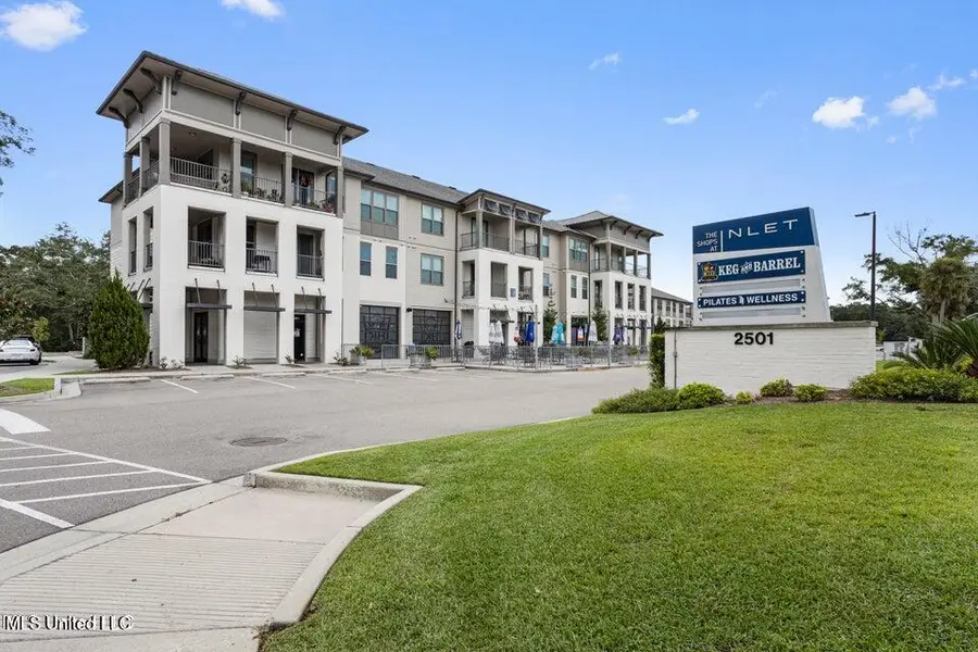 2501 Bienville Boulevard, Ocean Springs, MS 39564 - #2