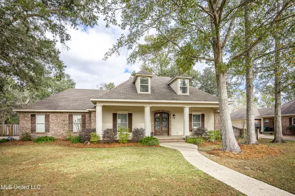 3208 Oakleigh Circle, Ocean Springs, MS 39564