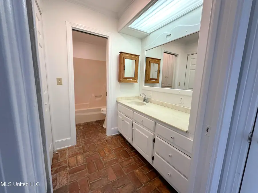 715 Wagner Street, Water Valley, MS 38965 - Image #3